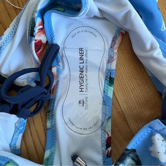 Cupshe small swimsuit bottoms floral watercolor womens size small blue swimming - Picture 9 of 11